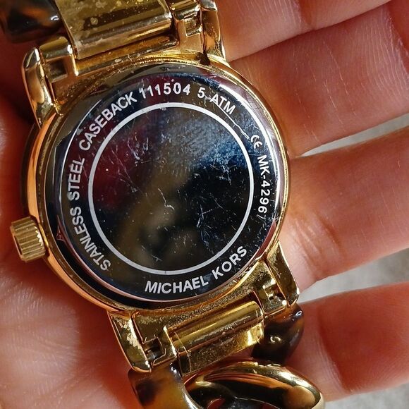 Micheal Kors Stainless‎ Steel Caseback #4296 TORTOISE CHAIN LINK WATCH USED main image 6